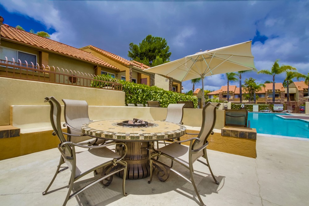 Virtual tour photo 35 of 38 for 15367 Maturin Dr #164