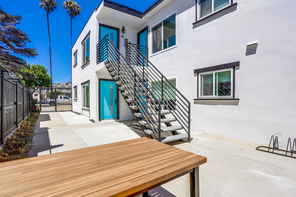 Virtual tour photo 7 of 28 for 1537 Missouri St #5