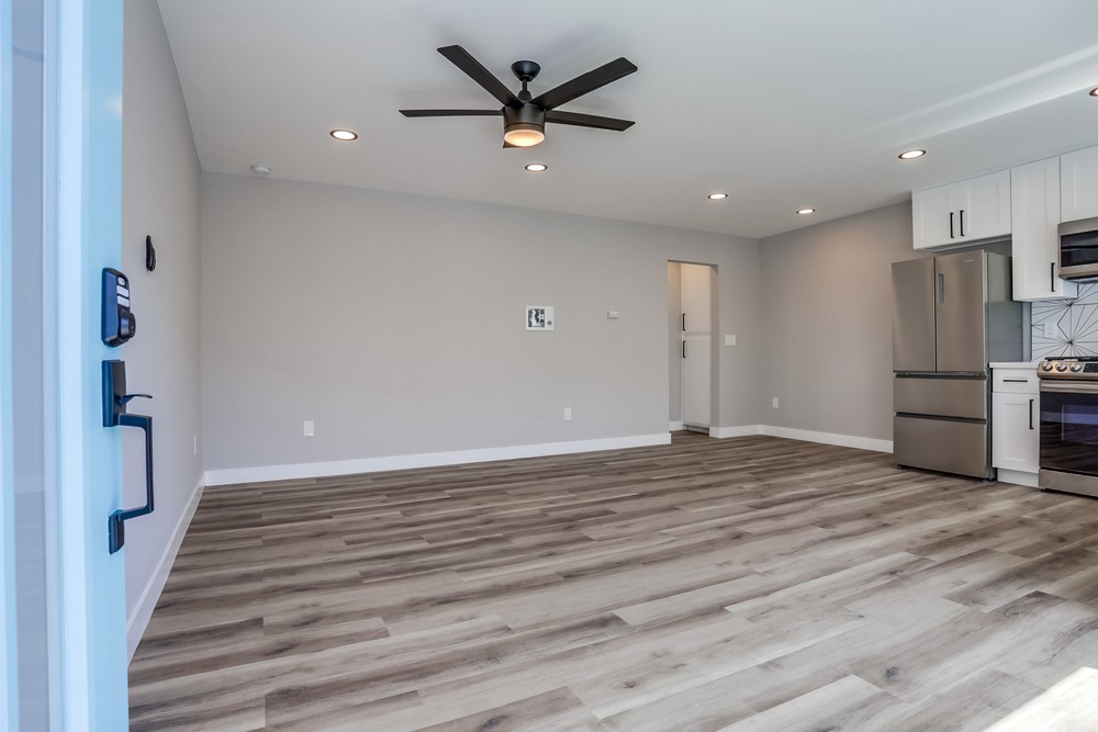 Virtual tour photo 11 of 28 for 1537 Missouri St #5