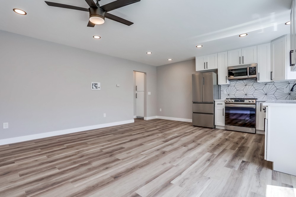 Virtual tour photo 12 of 28 for 1537 Missouri St #5