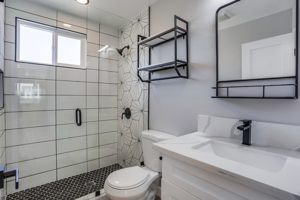Virtual tour photo 20 of 28 for 1537 Missouri St #5
