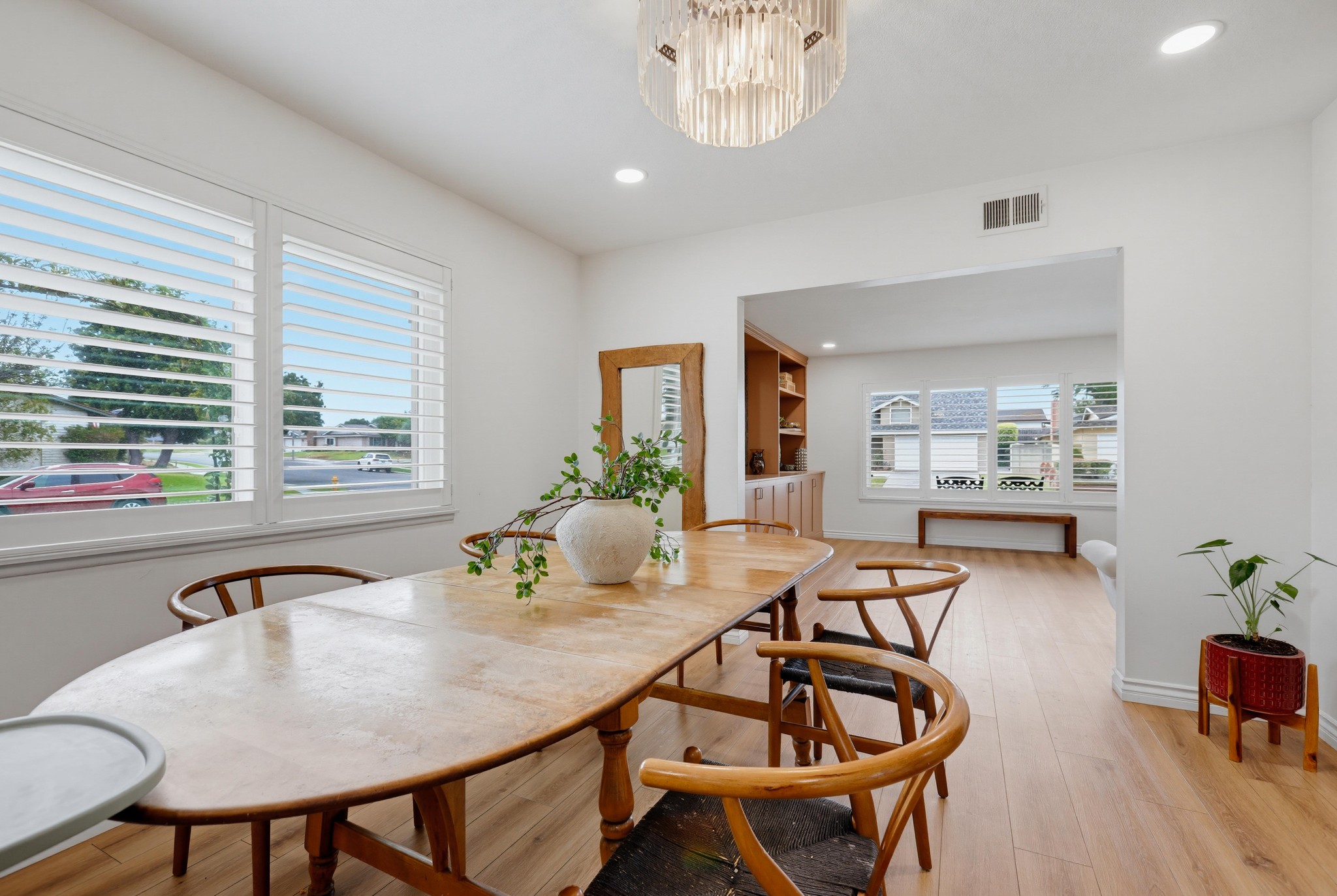 Virtual tour photo 14 of 65 for 1537 Yellowstone Ave