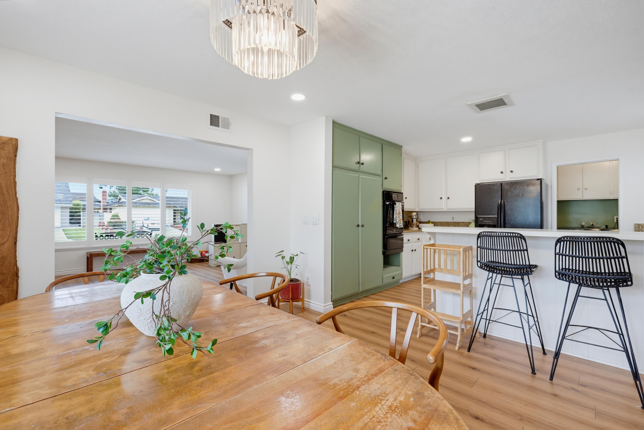 Virtual tour photo 15 of 65 for 1537 Yellowstone Ave