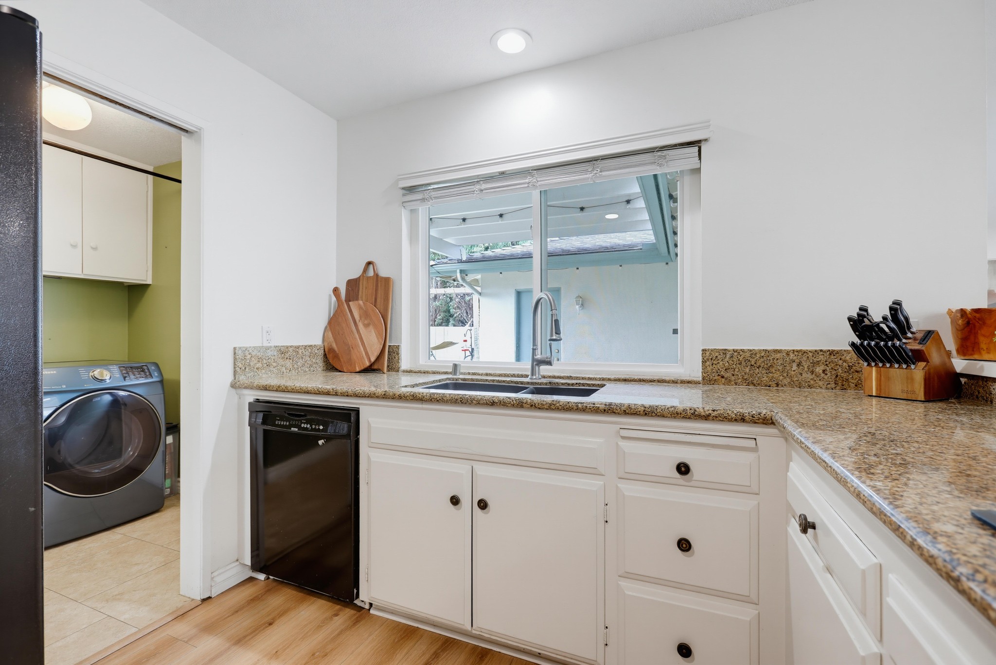 Virtual tour photo 23 of 65 for 1537 Yellowstone Ave