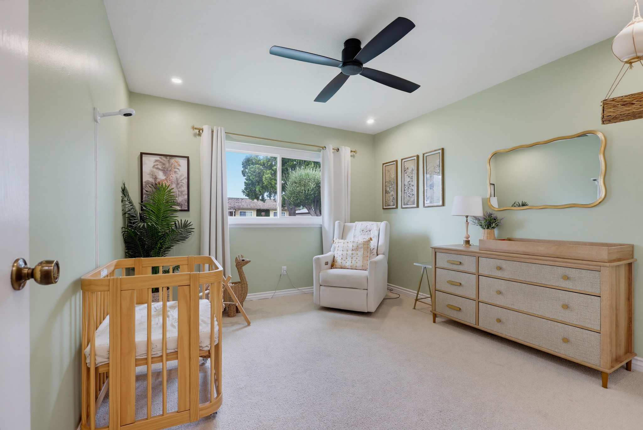 Virtual tour photo 45 of 65 for 1537 Yellowstone Ave
