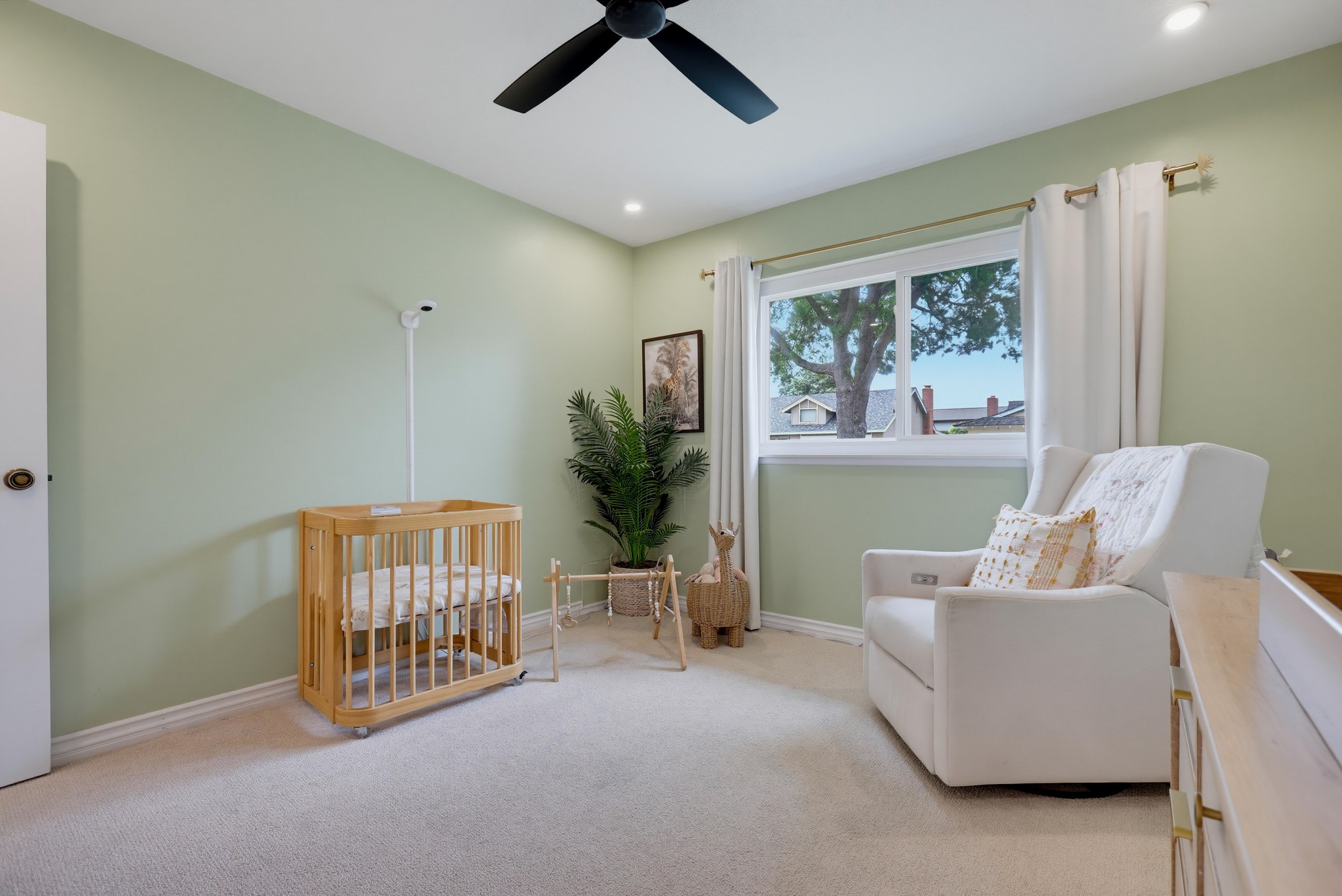 Virtual tour photo 46 of 65 for 1537 Yellowstone Ave