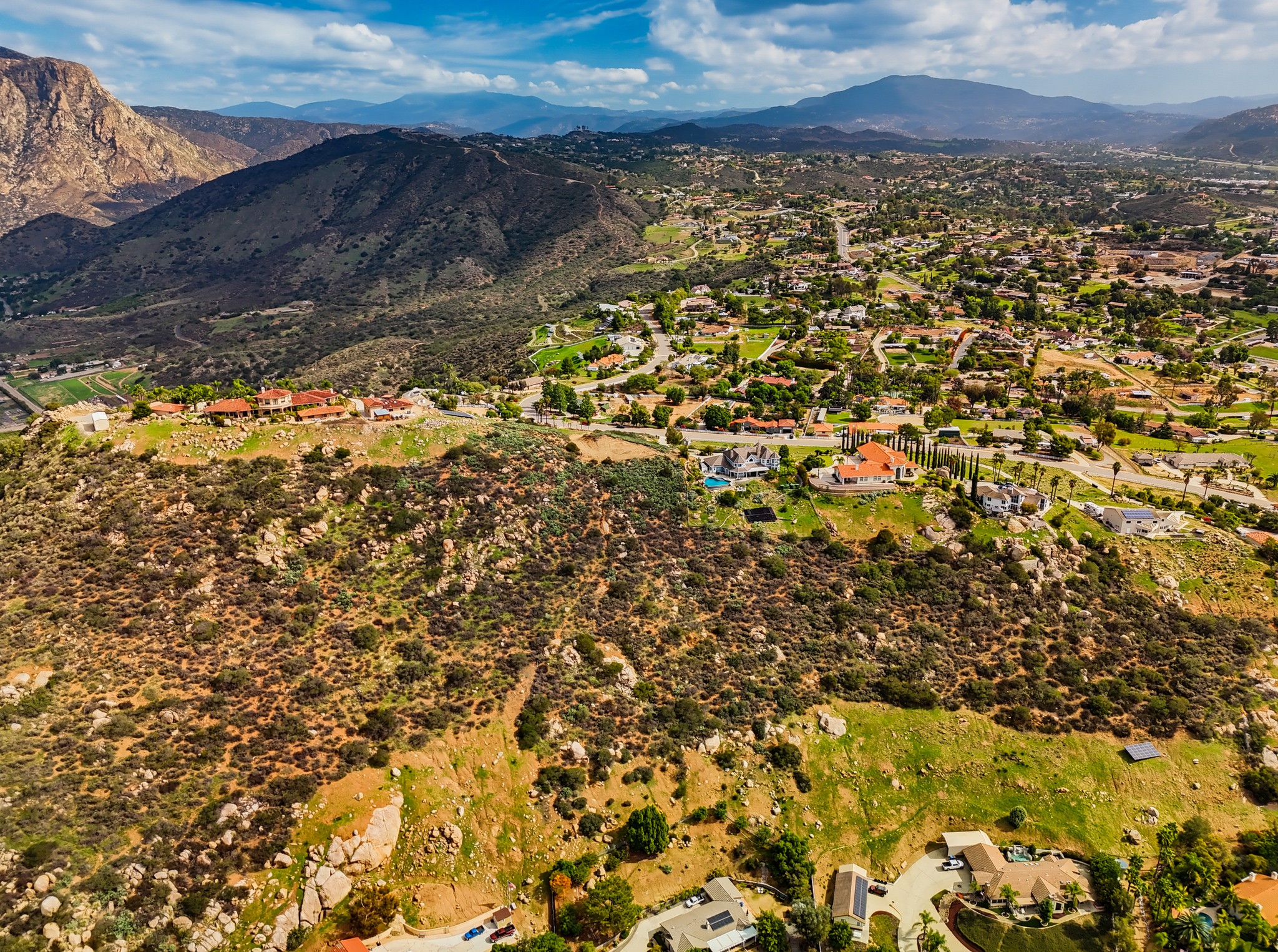 Virtual tour photo 21 of 48 for 15370 Lazy Creek Rd