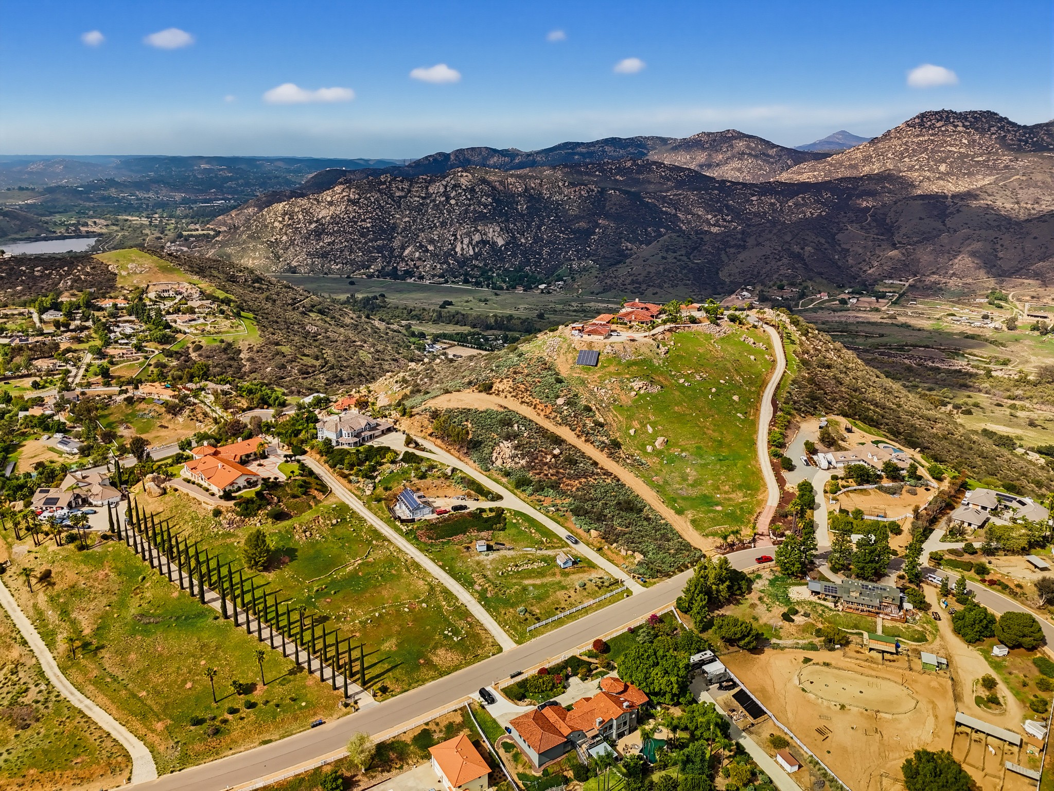 Virtual tour photo 24 of 48 for 15370 Lazy Creek Rd