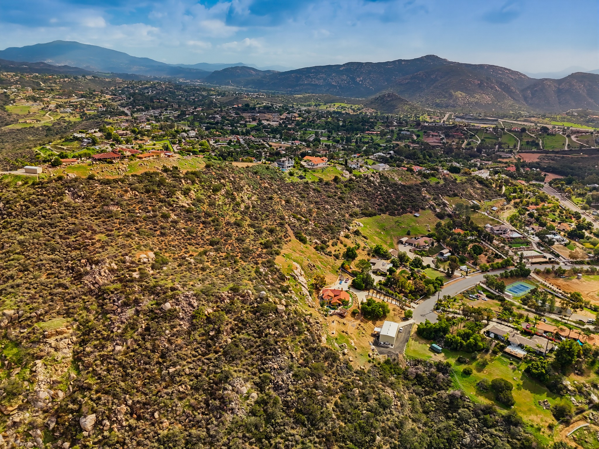 Virtual tour photo 28 of 48 for 15370 Lazy Creek Rd