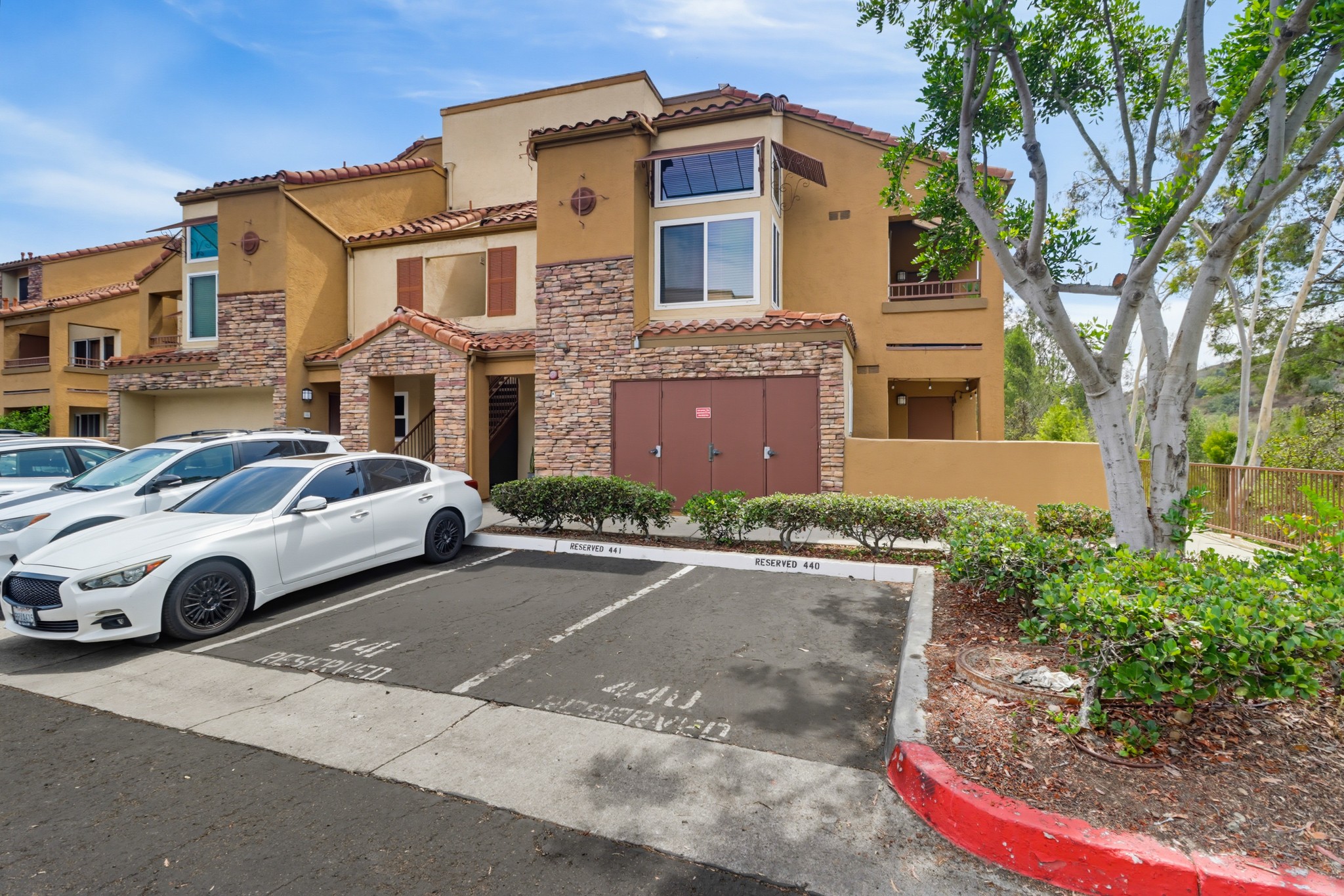 Virtual tour photo 1 of 41 for 15373 Maturin Dr