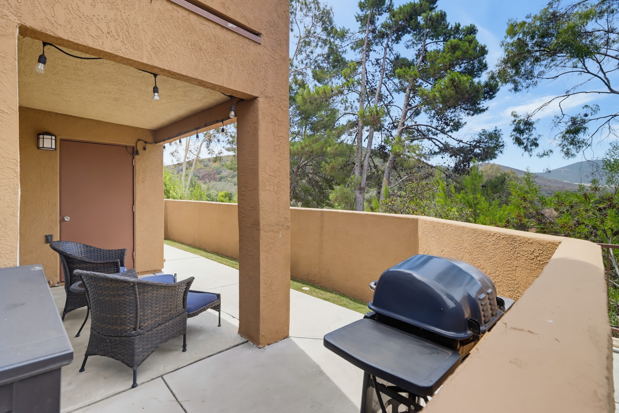 Virtual tour photo 31 of 41 for 15373 Maturin Dr