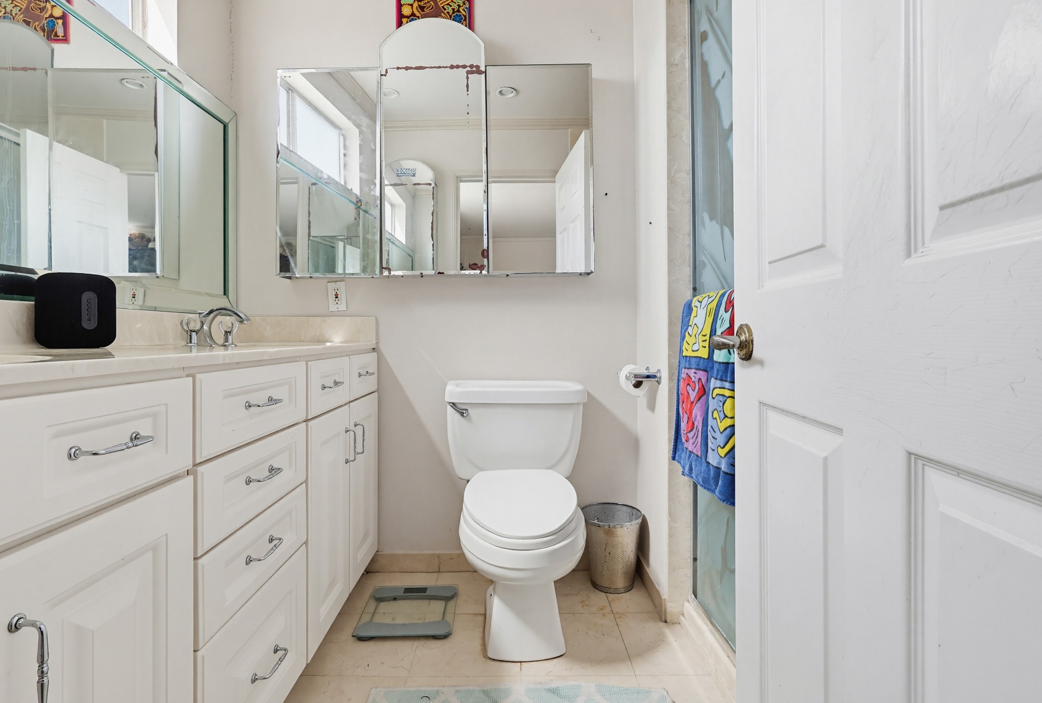 Virtual tour photo 65 of 87 for 1538 Stoner Ave APT 303