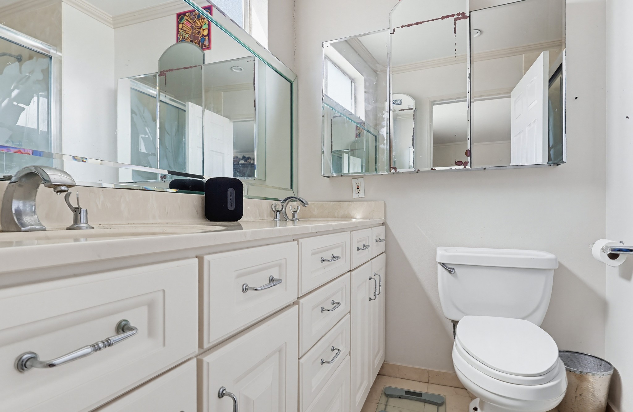 Virtual tour photo 66 of 87 for 1538 Stoner Ave APT 303