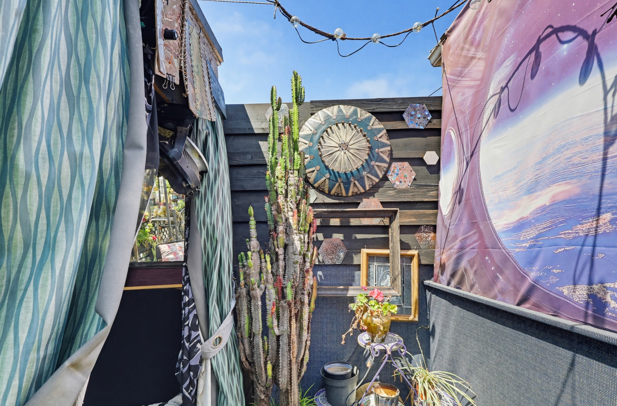 Virtual tour photo 77 of 87 for 1538 Stoner Ave APT 303