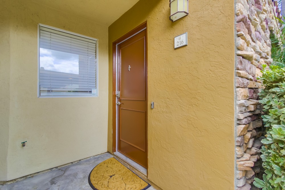 Virtual tour photo 5 of 32 for 15383 Maturin Dr #216