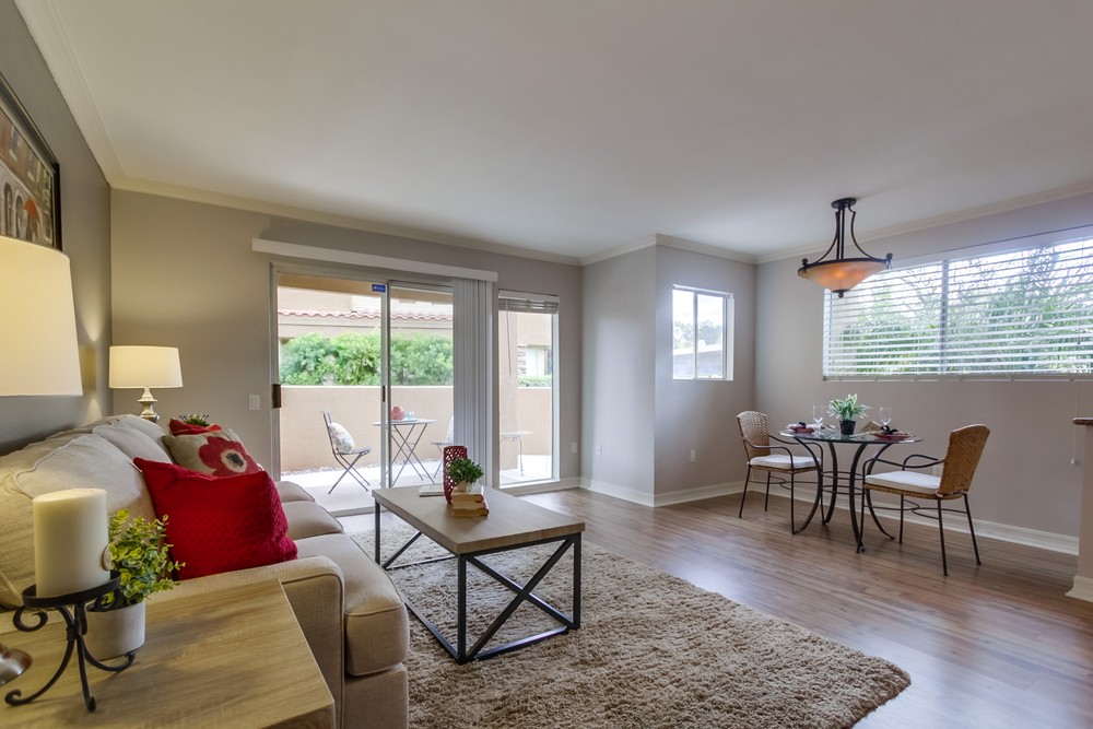 Virtual tour photo 8 of 32 for 15383 Maturin Dr #216