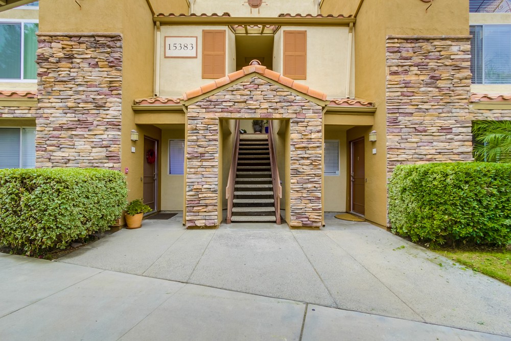 Virtual tour photo 3 of 37 for 15383 Maturin Dr #217