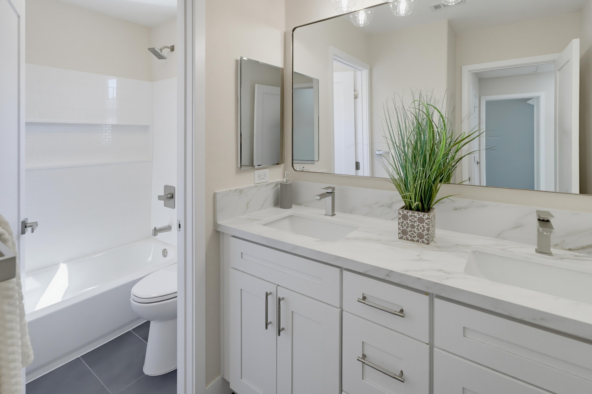 Virtual tour photo 53 of 67 for 1540 Hunters Glen Ave