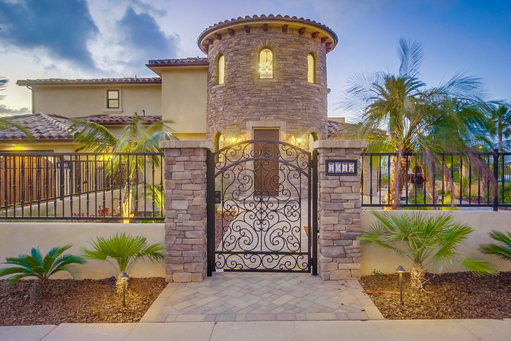 Virtual tour photo 9 of 106 for 1542 Guizot St