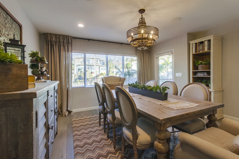 Virtual tour photo 25 of 106 for 1542 Guizot St