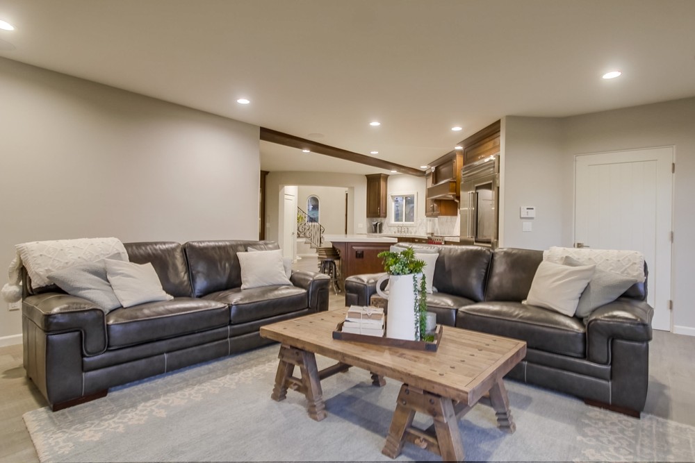 Virtual tour photo 37 of 106 for 1542 Guizot St