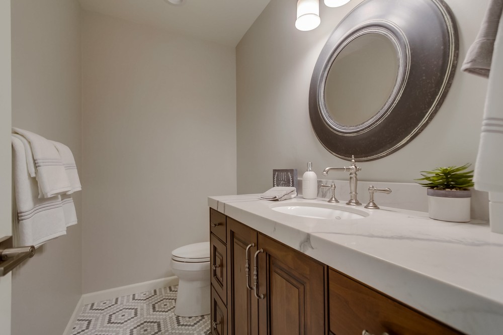 Virtual tour photo 44 of 106 for 1542 Guizot St