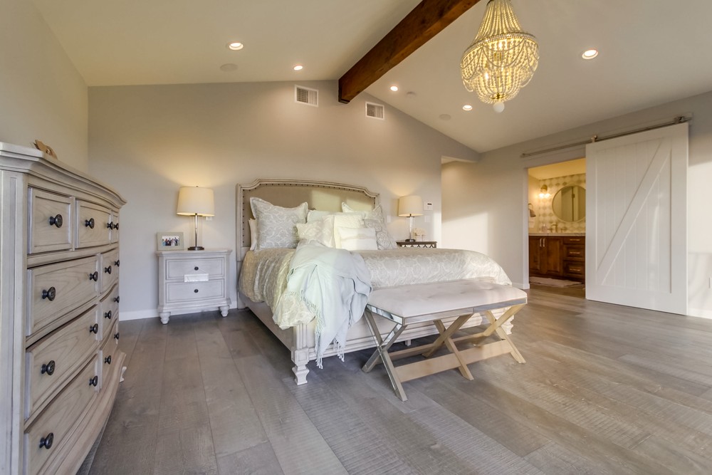 Virtual tour photo 52 of 106 for 1542 Guizot St