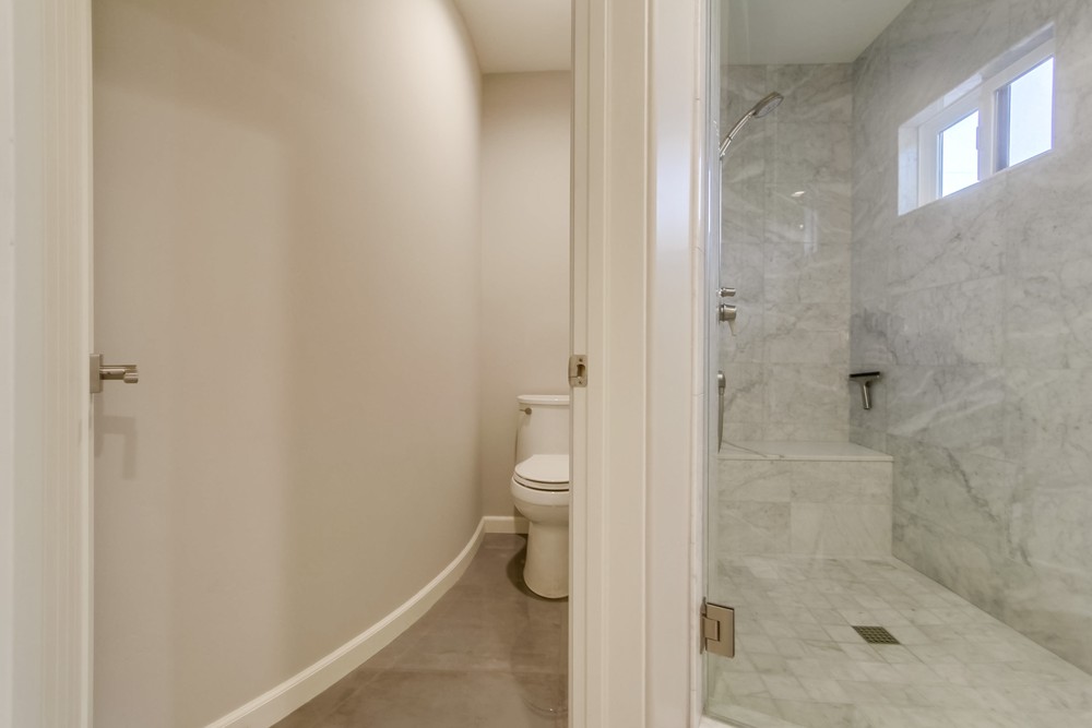 Virtual tour photo 59 of 106 for 1542 Guizot St