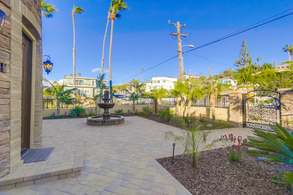 Virtual tour photo 94 of 106 for 1542 Guizot St