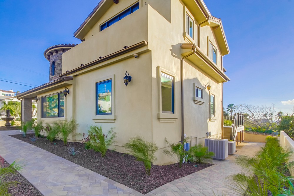 Virtual tour photo 96 of 106 for 1542 Guizot St