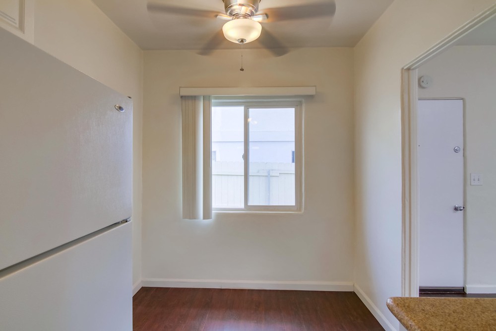 Virtual tour photo 19 of 25 for 1542 Pacific Beach Dr #1544