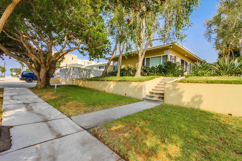 Virtual tour photo 1 of 24 for 1542 Pacific Beach Dr