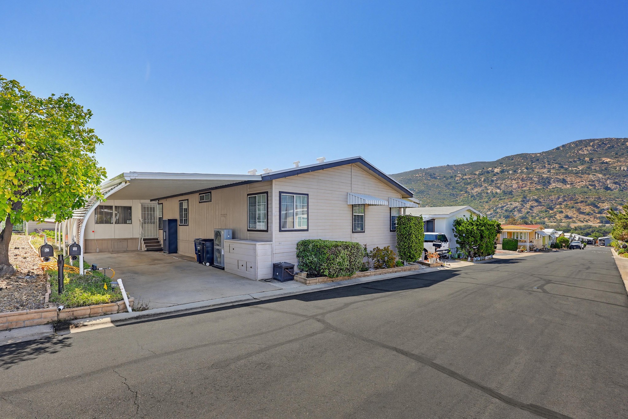 Virtual tour photo 4 of 69 for 15420 Olde Hwy 80 #56