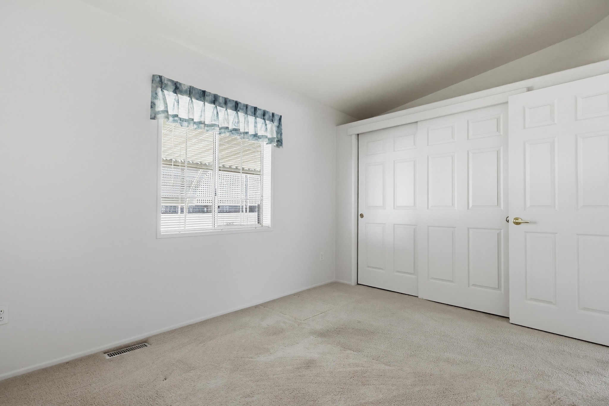 Virtual tour photo 50 of 69 for 15420 Olde Hwy 80 #56