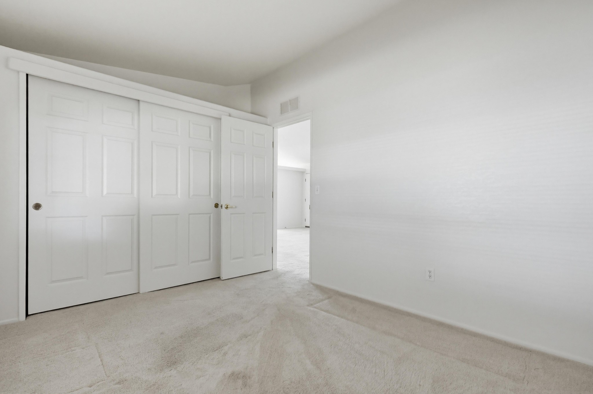 Virtual tour photo 51 of 69 for 15420 Olde Hwy 80 #56