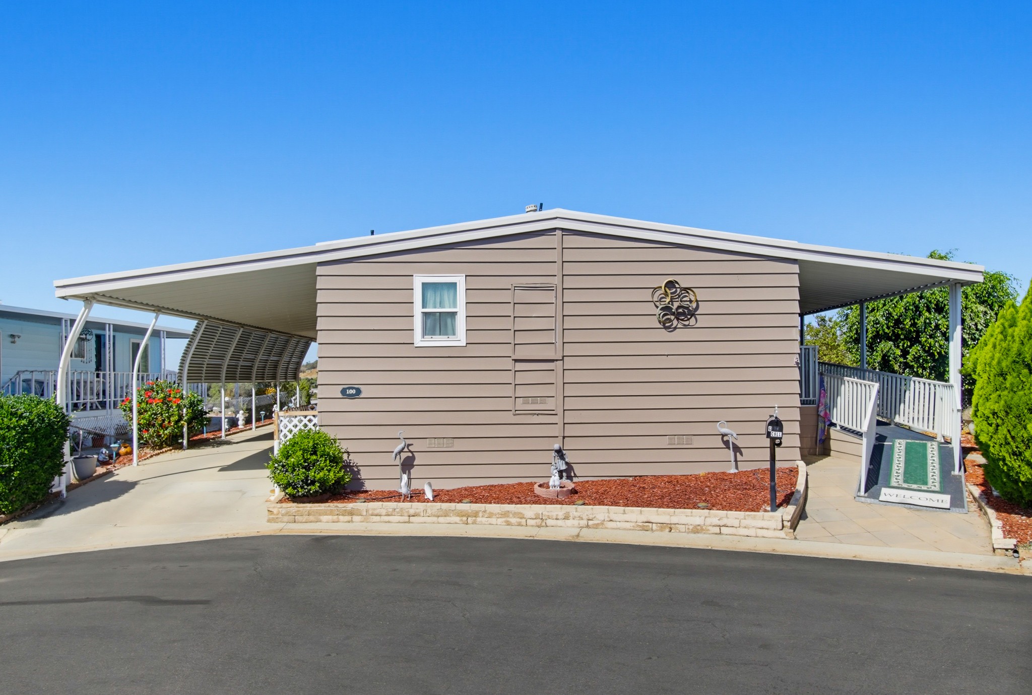 Virtual tour photo 3 of 46 for 15420 Olde Hwy 80 Spc 100