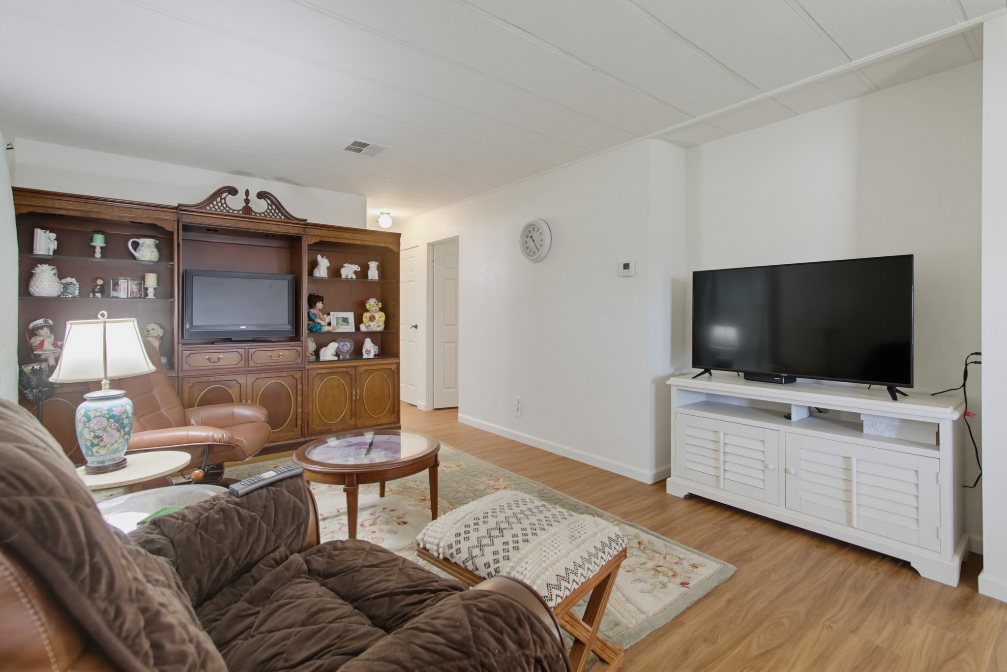 Virtual tour photo 7 of 46 for 15420 Olde Hwy 80 Spc 100
