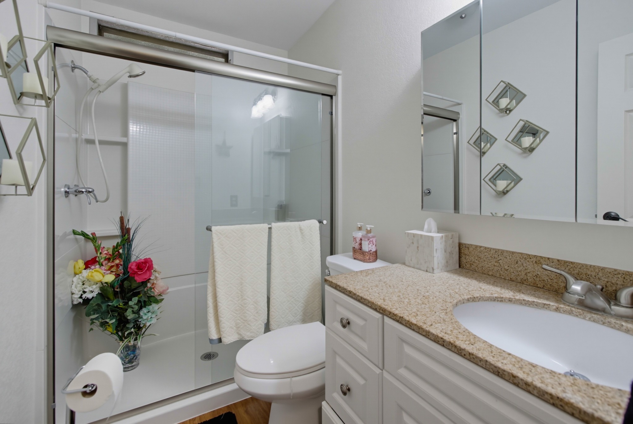 Virtual tour photo 24 of 46 for 15420 Olde Hwy 80 Spc 100