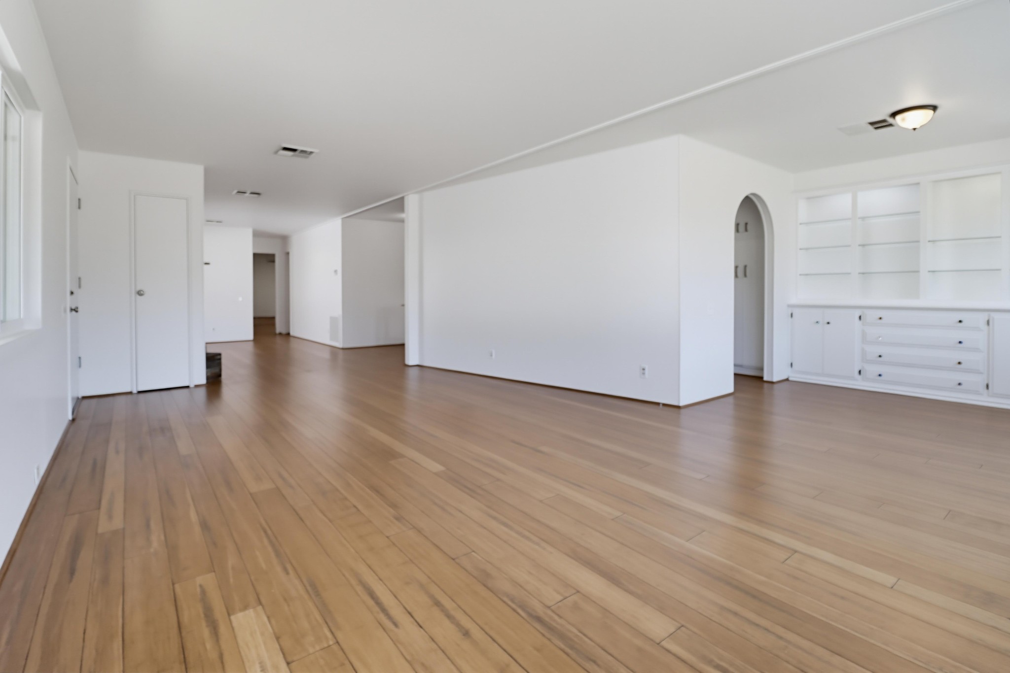 Virtual tour photo 13 of 49 for 15420 Olde Hwy 80 Spc 246