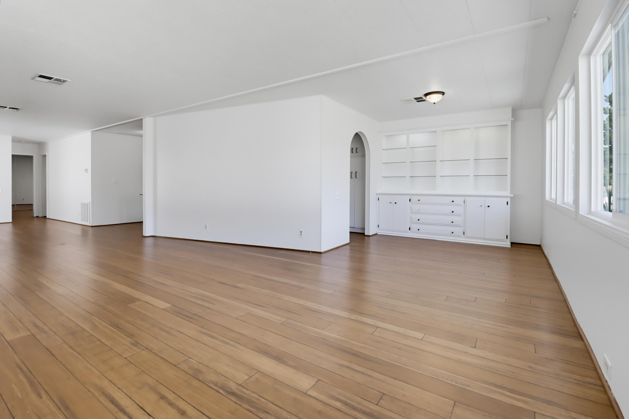 Virtual tour photo 14 of 49 for 15420 Olde Hwy 80 Spc 246