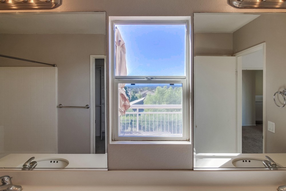Virtual tour photo 33 of 76 for 1544 Remington Hills Dr