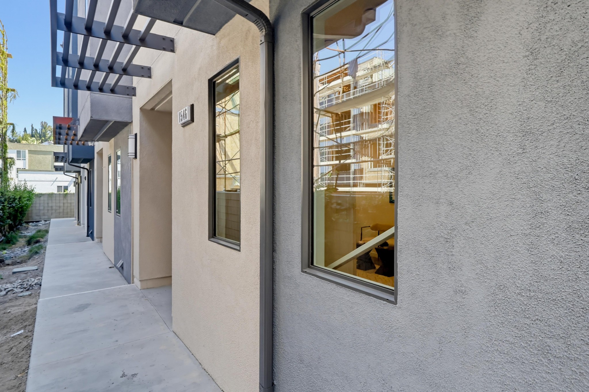 Virtual tour photo 4 of 78 for 1546 Chia Wy