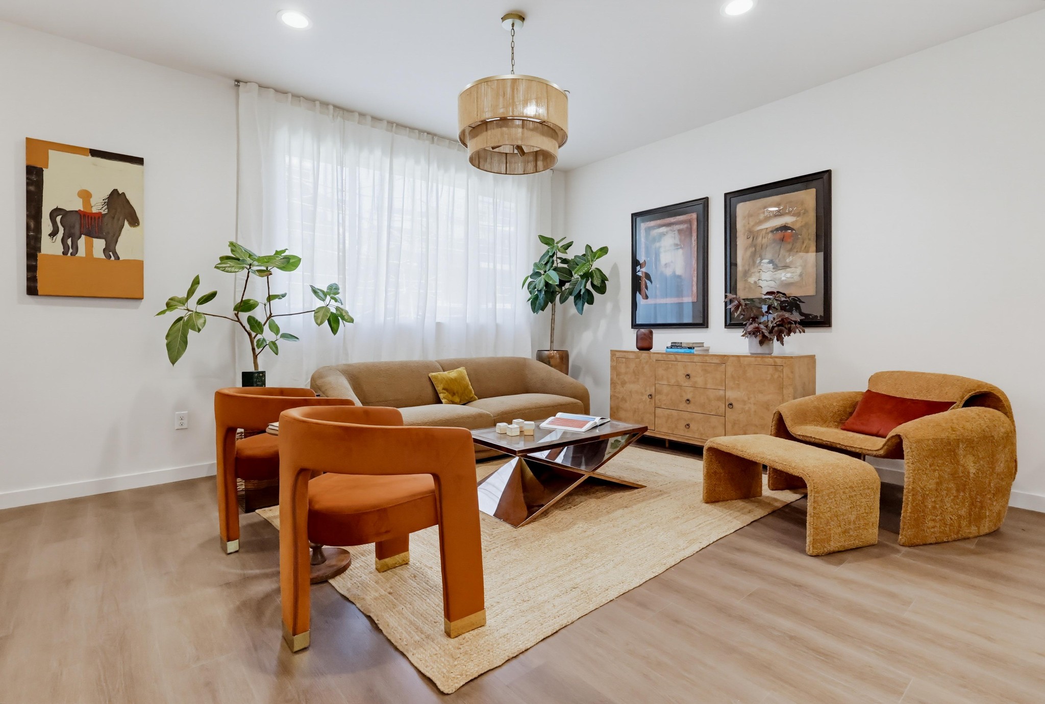 Virtual tour photo 13 of 78 for 1546 Chia Wy