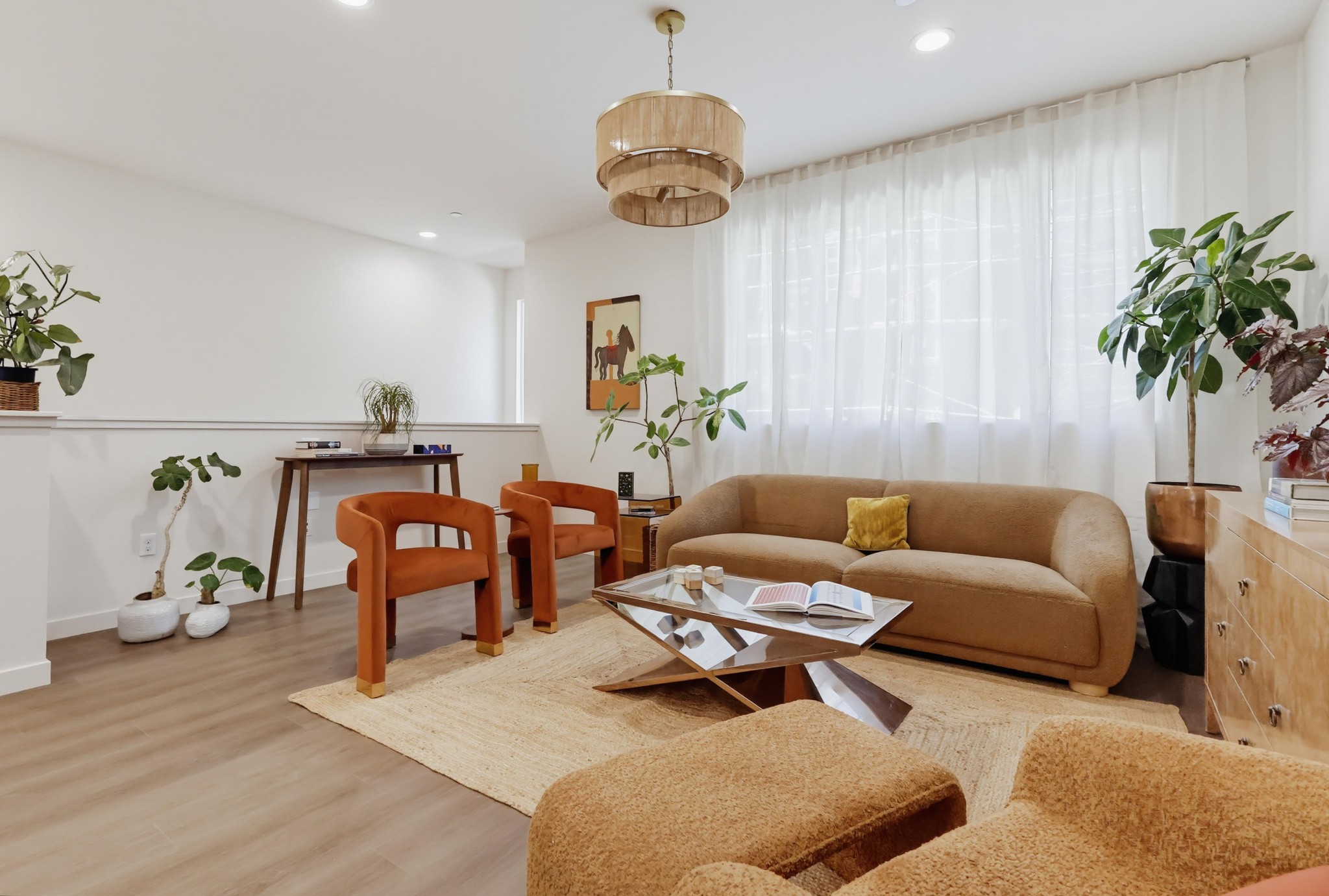 Virtual tour photo 15 of 78 for 1546 Chia Wy