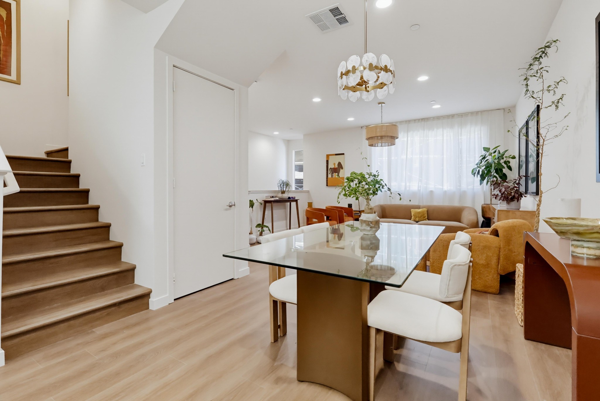 Virtual tour photo 22 of 78 for 1546 Chia Wy