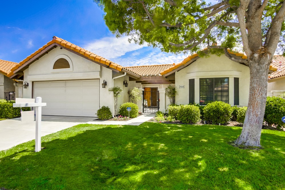 Virtual tour photo 1 of 27 for 15465 Caldas De Reyes