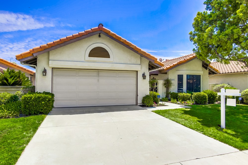 Virtual tour photo 3 of 27 for 15465 Caldas De Reyes