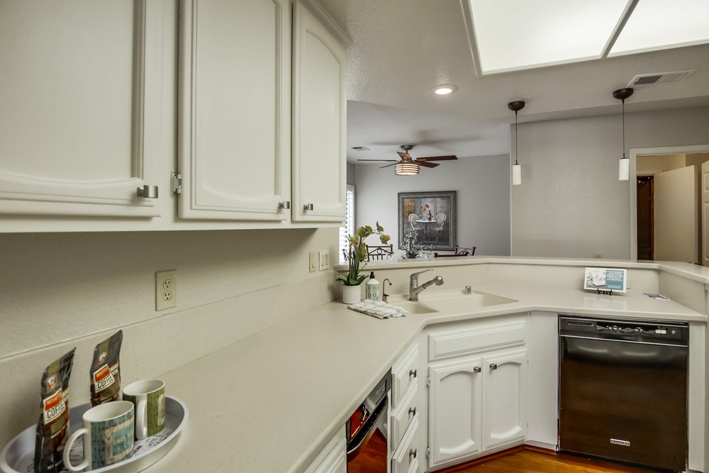 Virtual tour photo 14 of 27 for 15465 Caldas De Reyes
