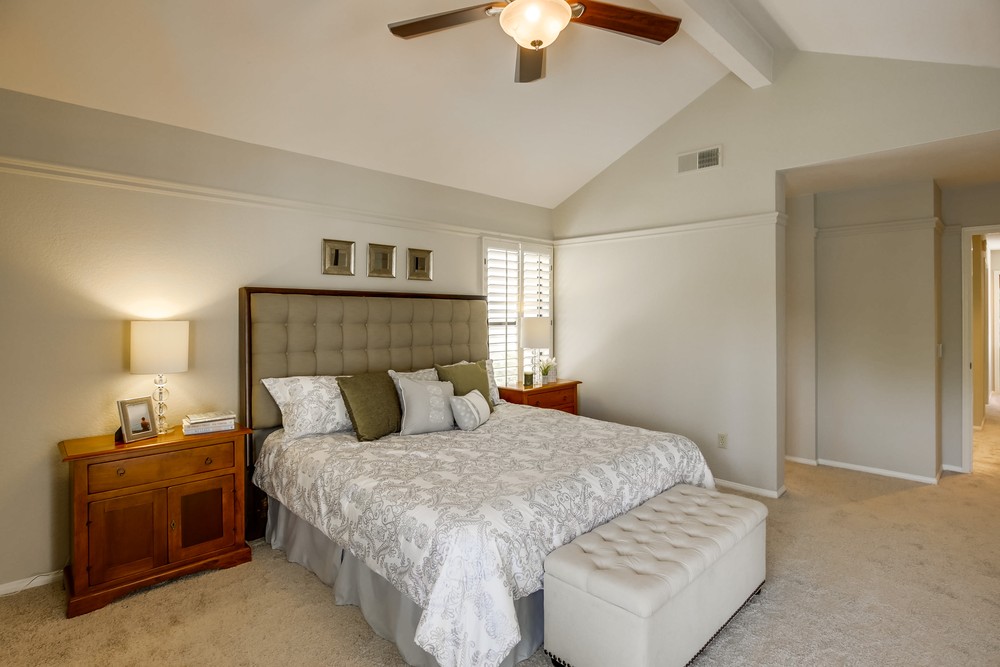Virtual tour photo 17 of 27 for 15465 Caldas De Reyes