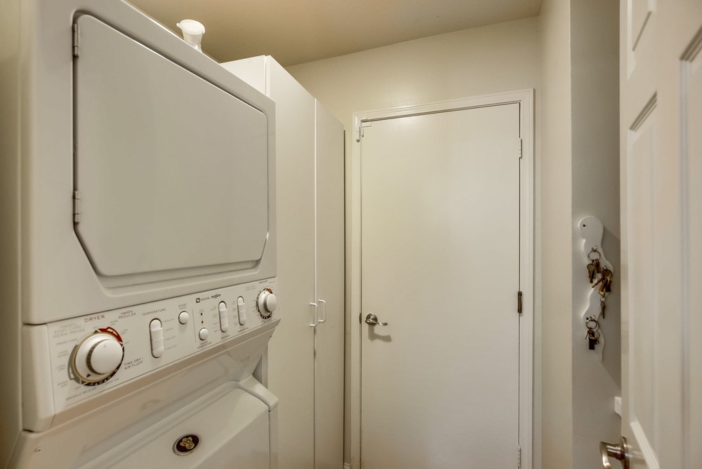 Virtual tour photo 21 of 27 for 15465 Caldas De Reyes